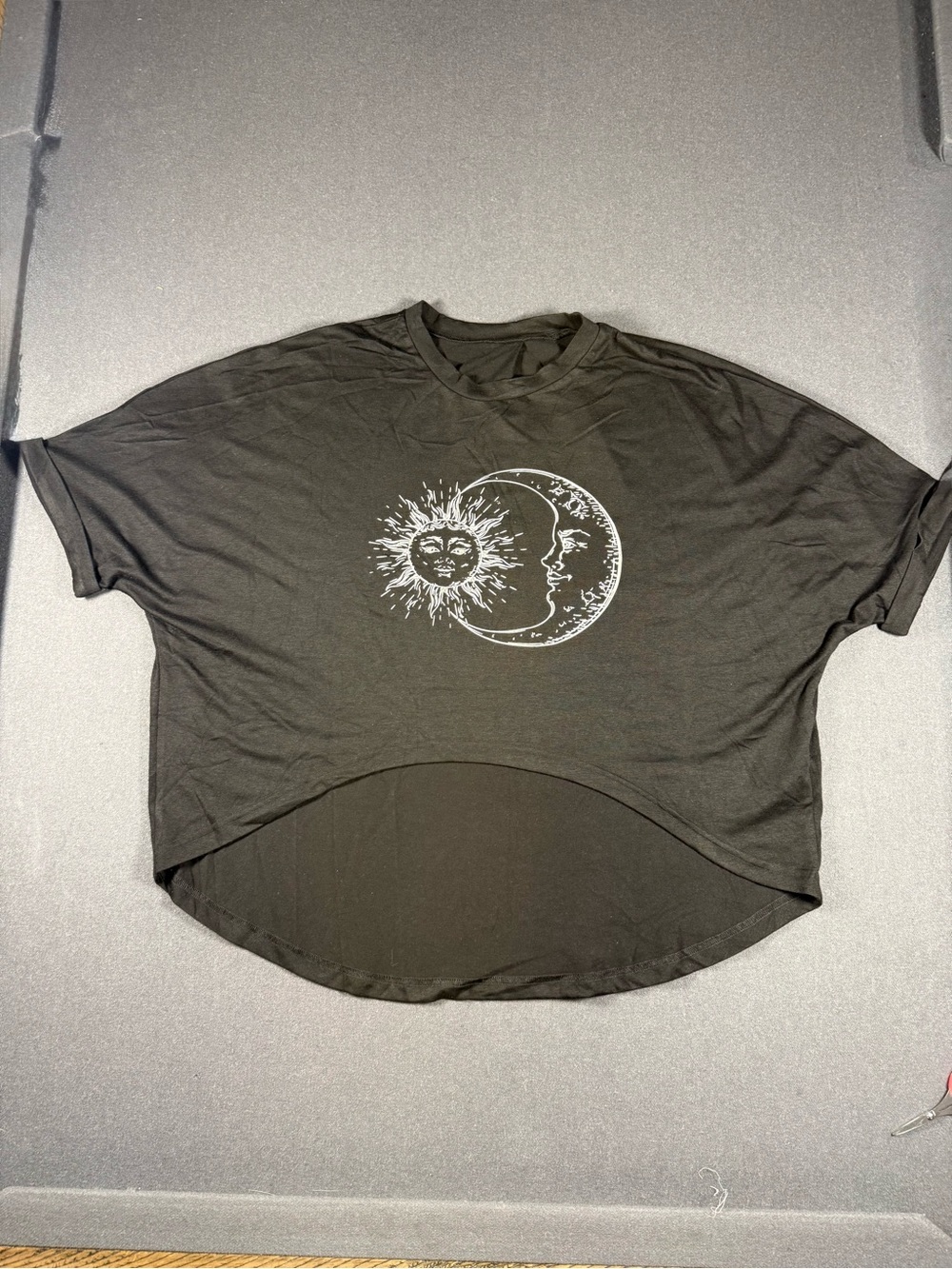 Sun & Moon Oversized Graphic Tee Cropped Top - Small